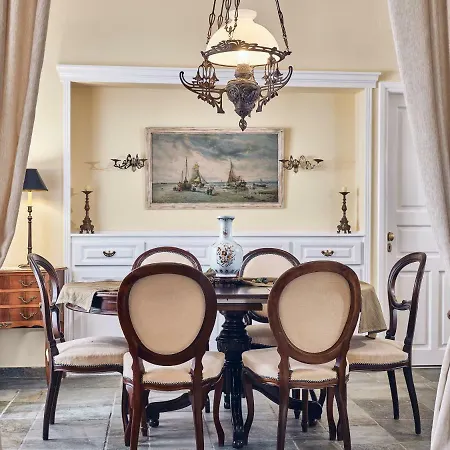 Almeira Luxurious Private